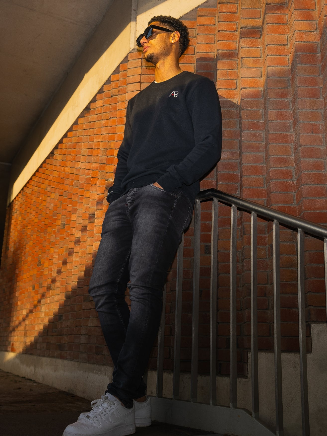 Ink Crewneck (Panda) | Jet Black