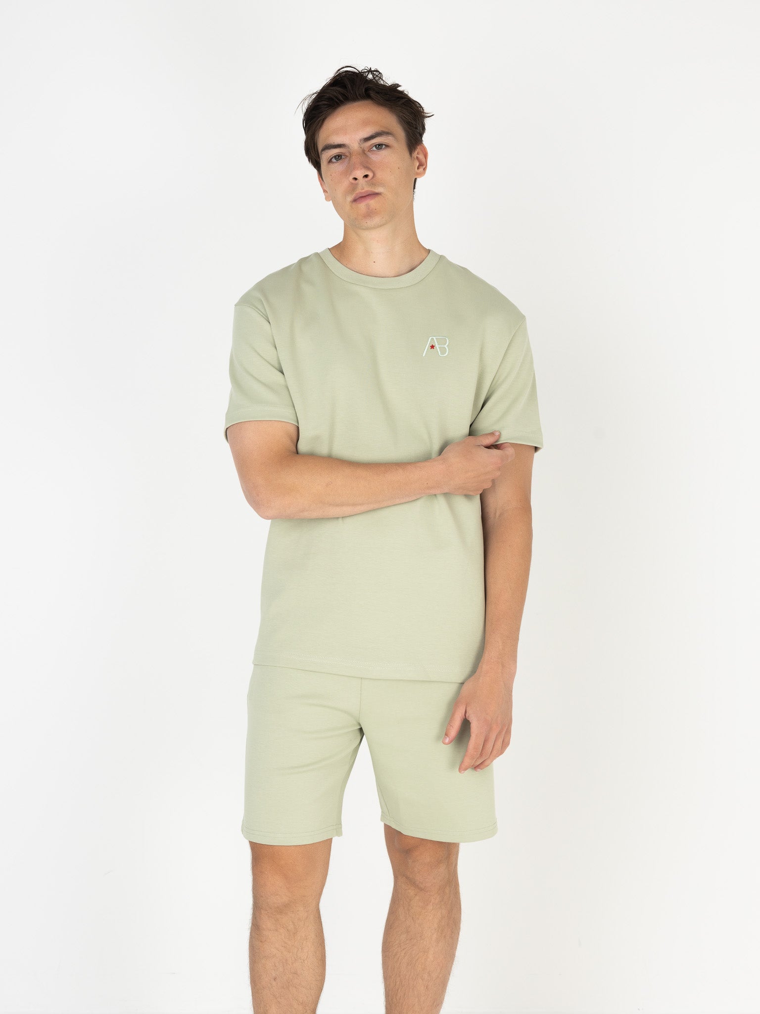 Basic Regular-Fit Short | Sage Green