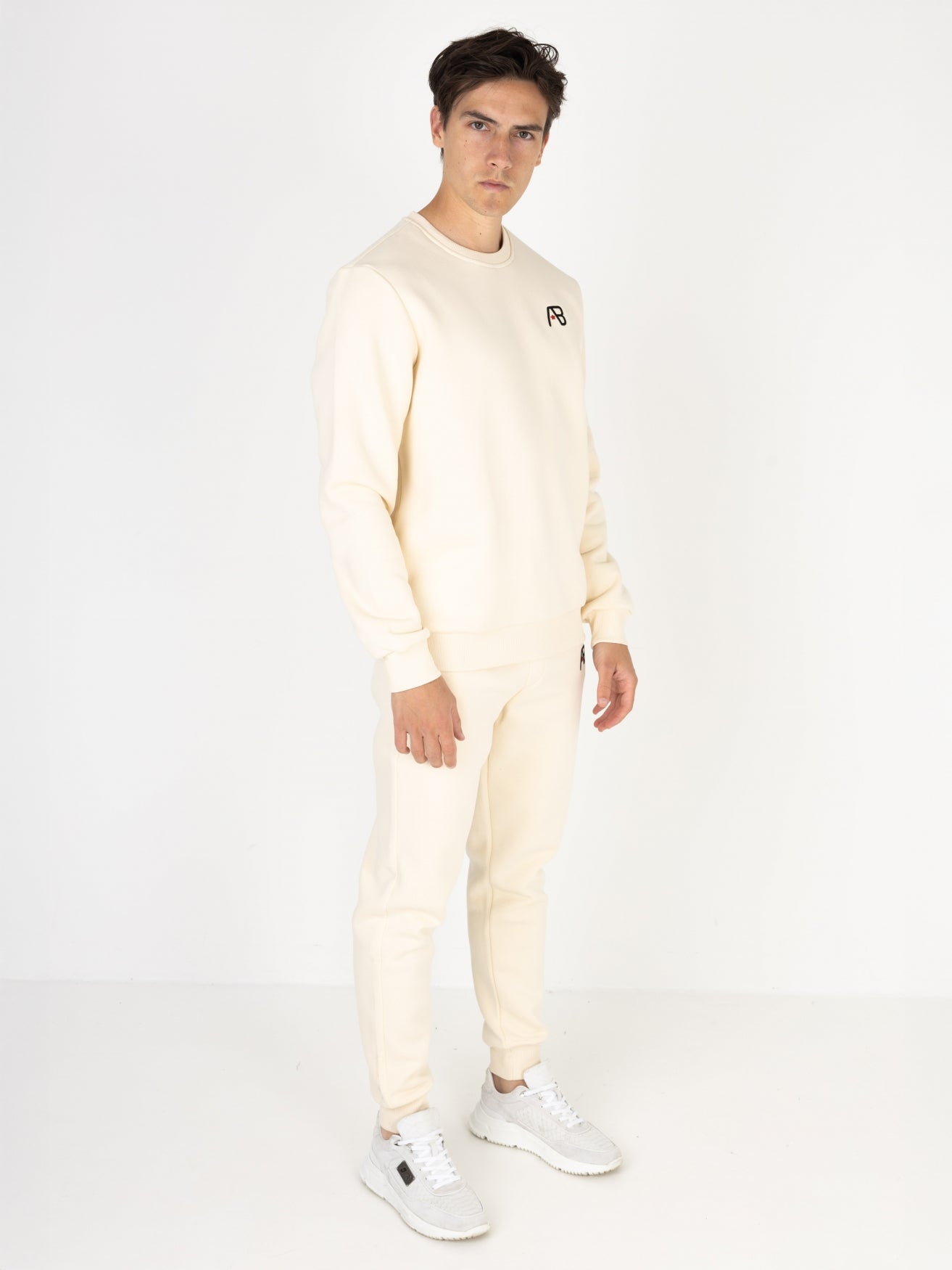 Basic Jogger | White Swan