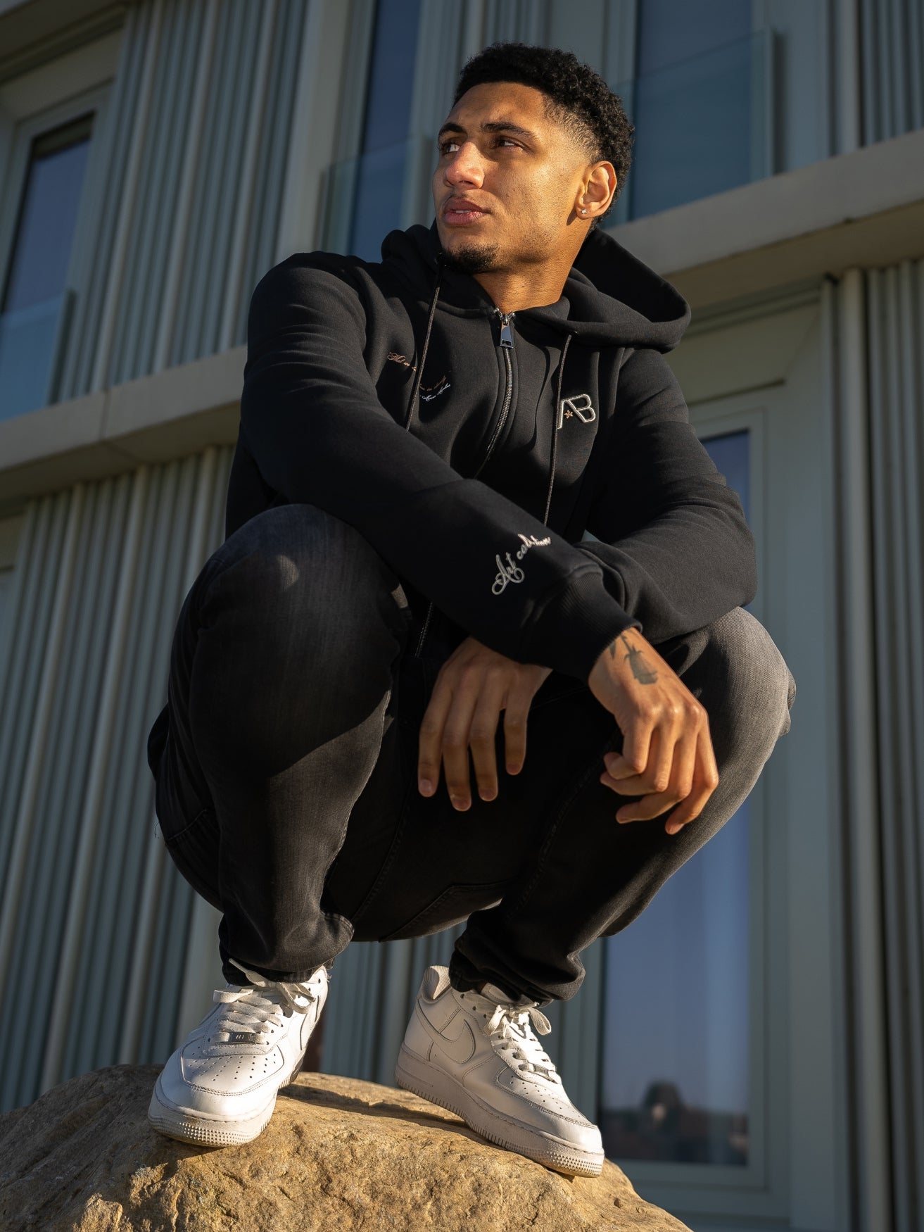 Art Vest | Jet Black