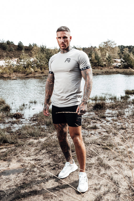 Basic Slim-Fit Short | Jet Black